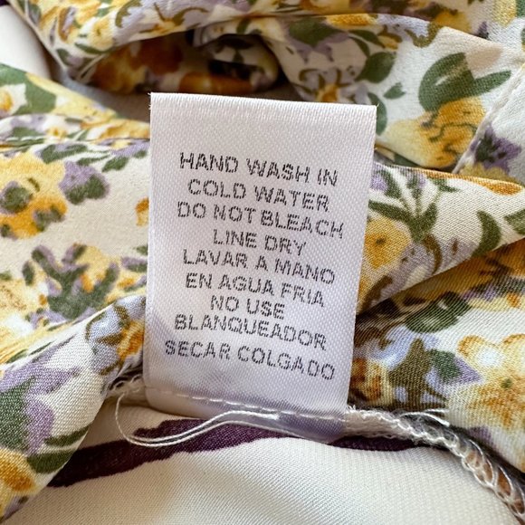 Entro Poppy Mixed Print Button Down Top | S - Picture 10 of 11